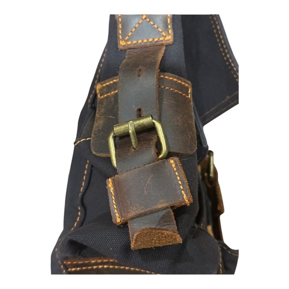 Gearonic Vintage Canvas Leather Messenger Bag - Picture 9 of 13